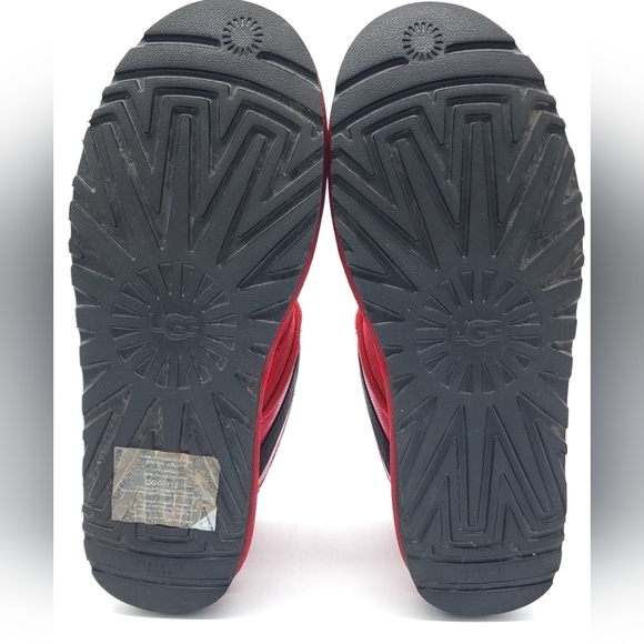 UGG Neumel Snapback Chukka Boots Mens Size 11 Red Black Ankle Sheepskin 1118570 - Picture 9 of 11